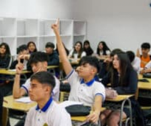 Colegio Bicentenario Elvira Hurtado de Matte