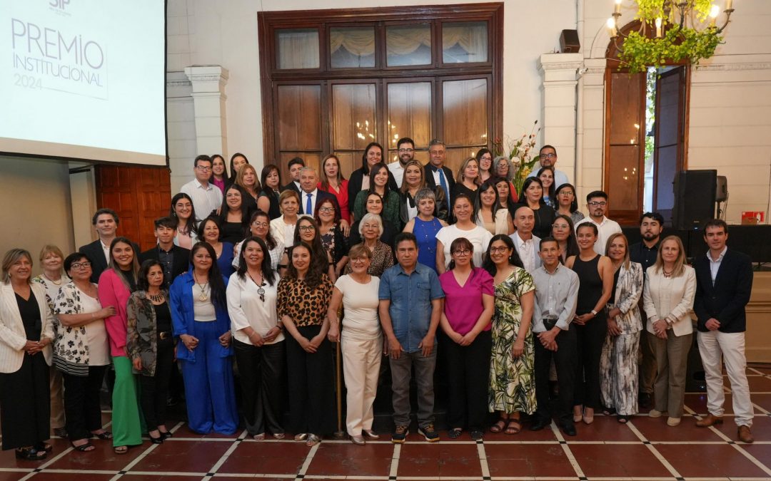 Premio Institucional SIP: 53 colaboradores SIP reciben emotivo reconocimiento