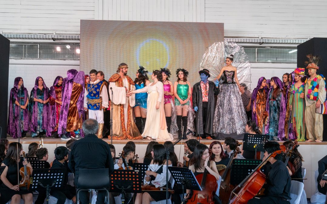 Ópera UC y Orquesta del Colegio Arturo Matte Larraín presentan «La Flauta Mágica» de Mozart